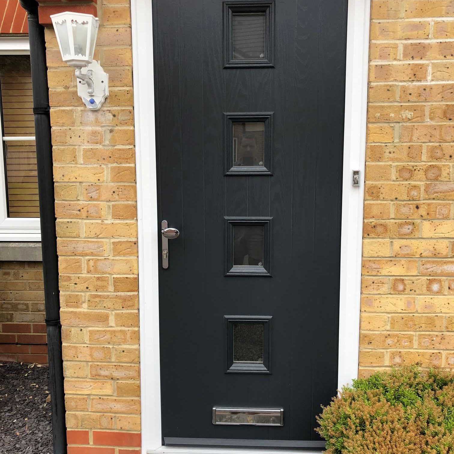 Avant composite door 12