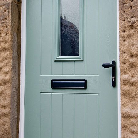 Avant composite door 34
