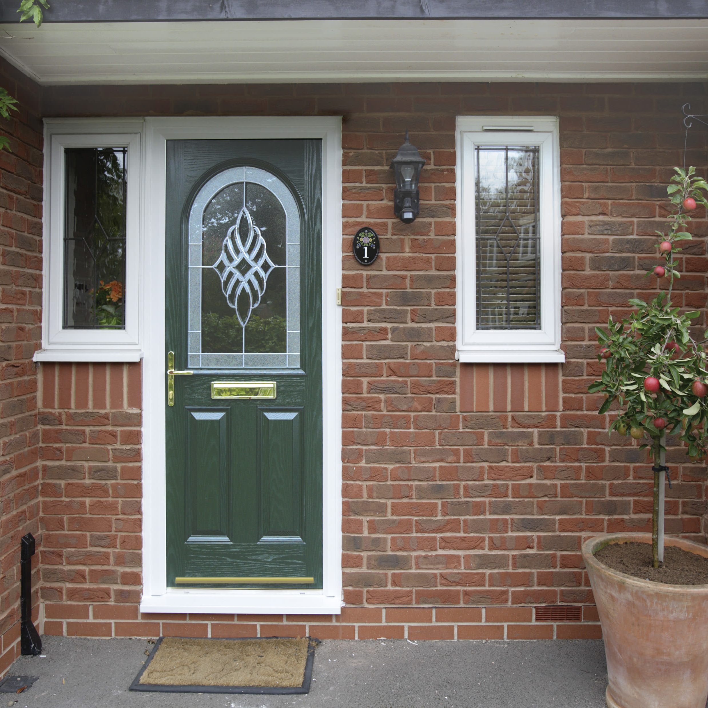 Avant composite door 43