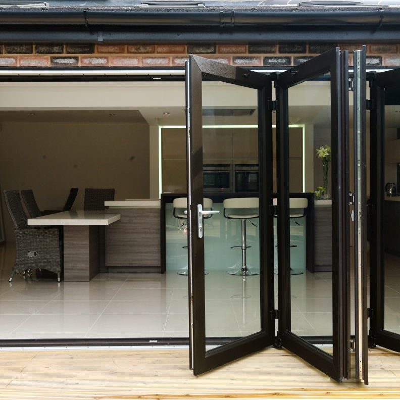 avant bilfolding door 9