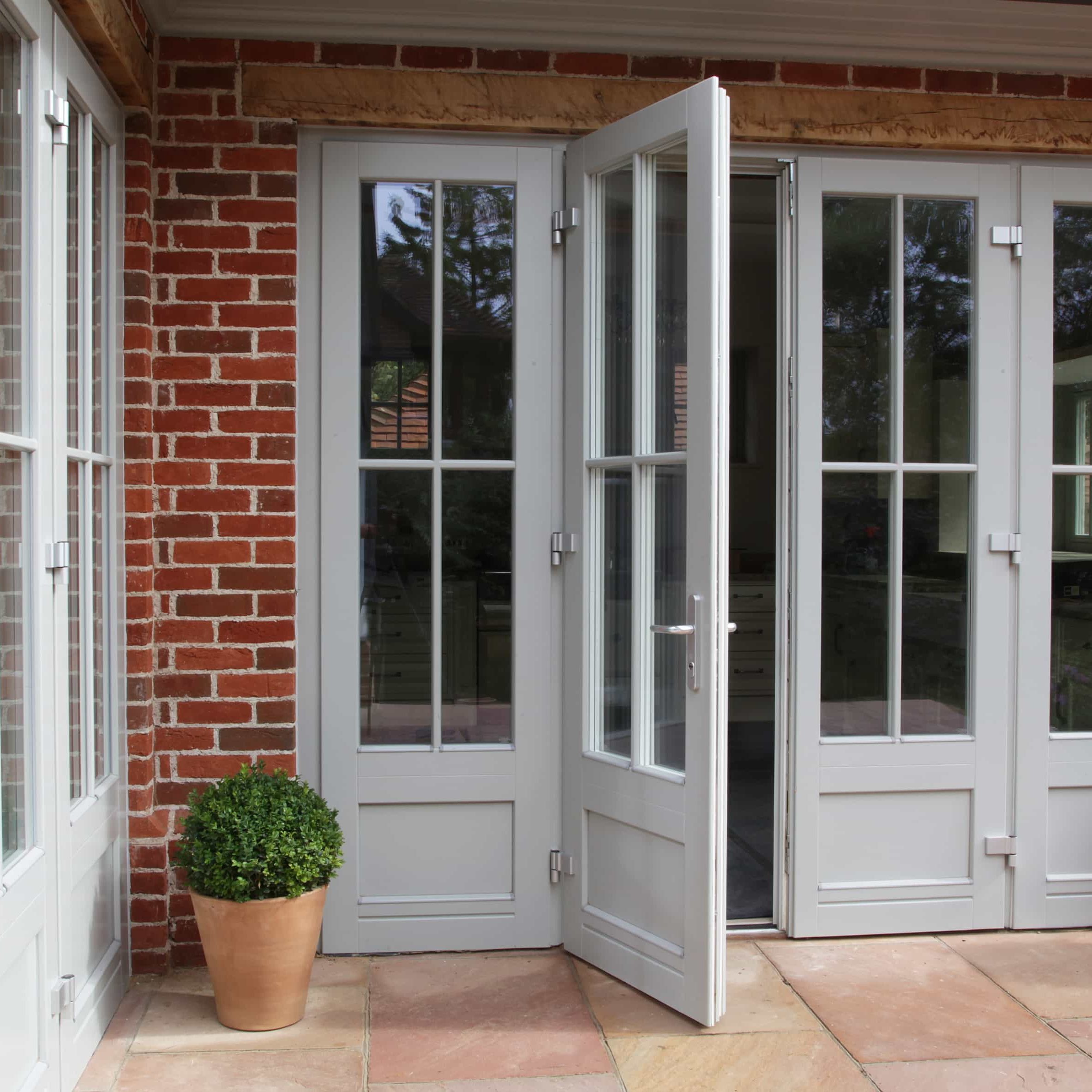 french door avant 25